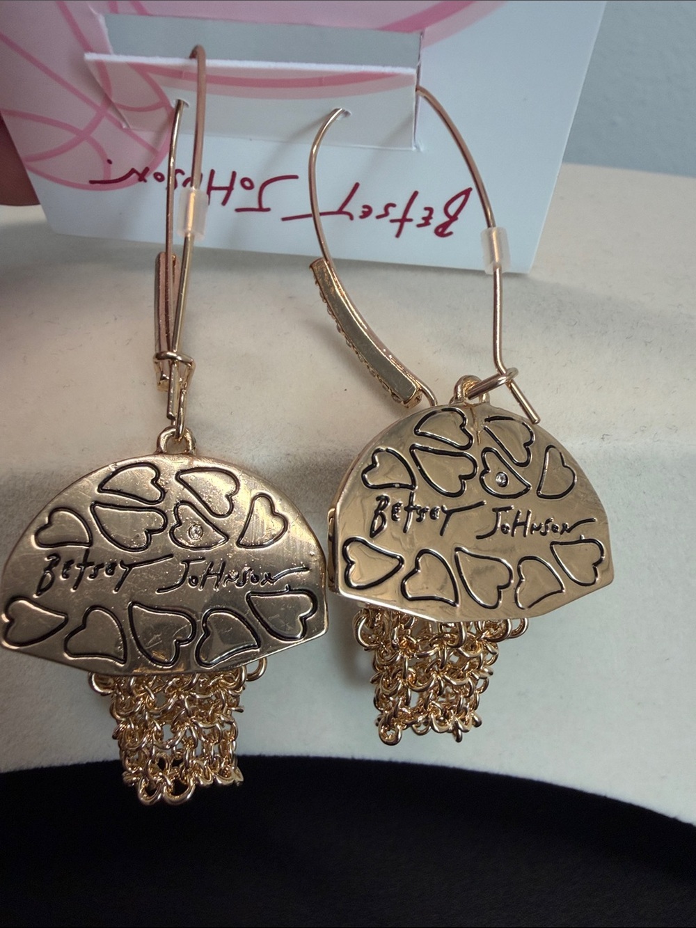 Betsey Johnson | Basketball Hoop Earrings with Rhinestones 🏀 - Picture 7 of 10